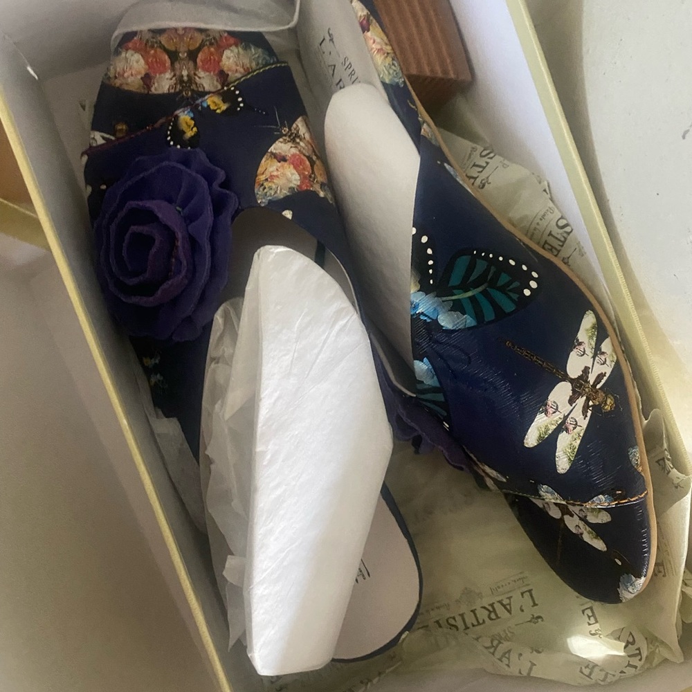 Floral shoes